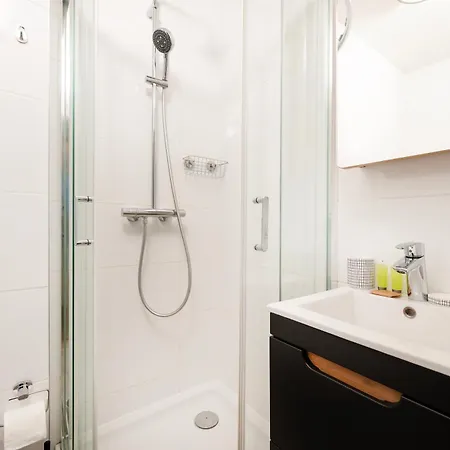 Paderewskiego Studio Apartment *